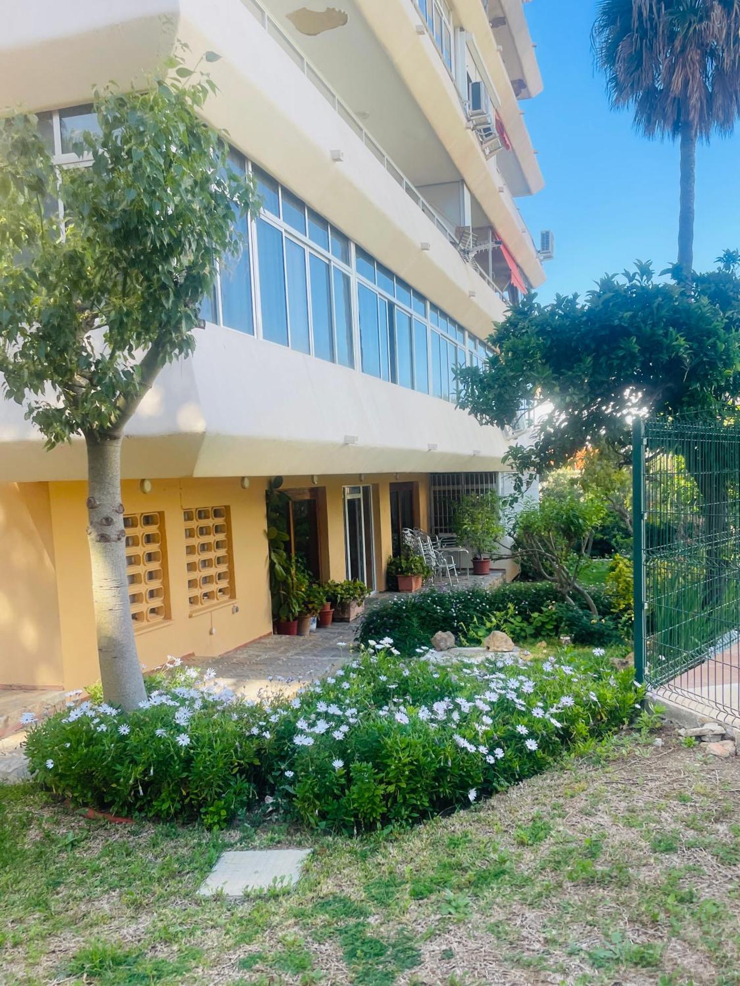 Estudio Nuevo Y Con Piscina Benalmádena Dış mekan fotoğraf